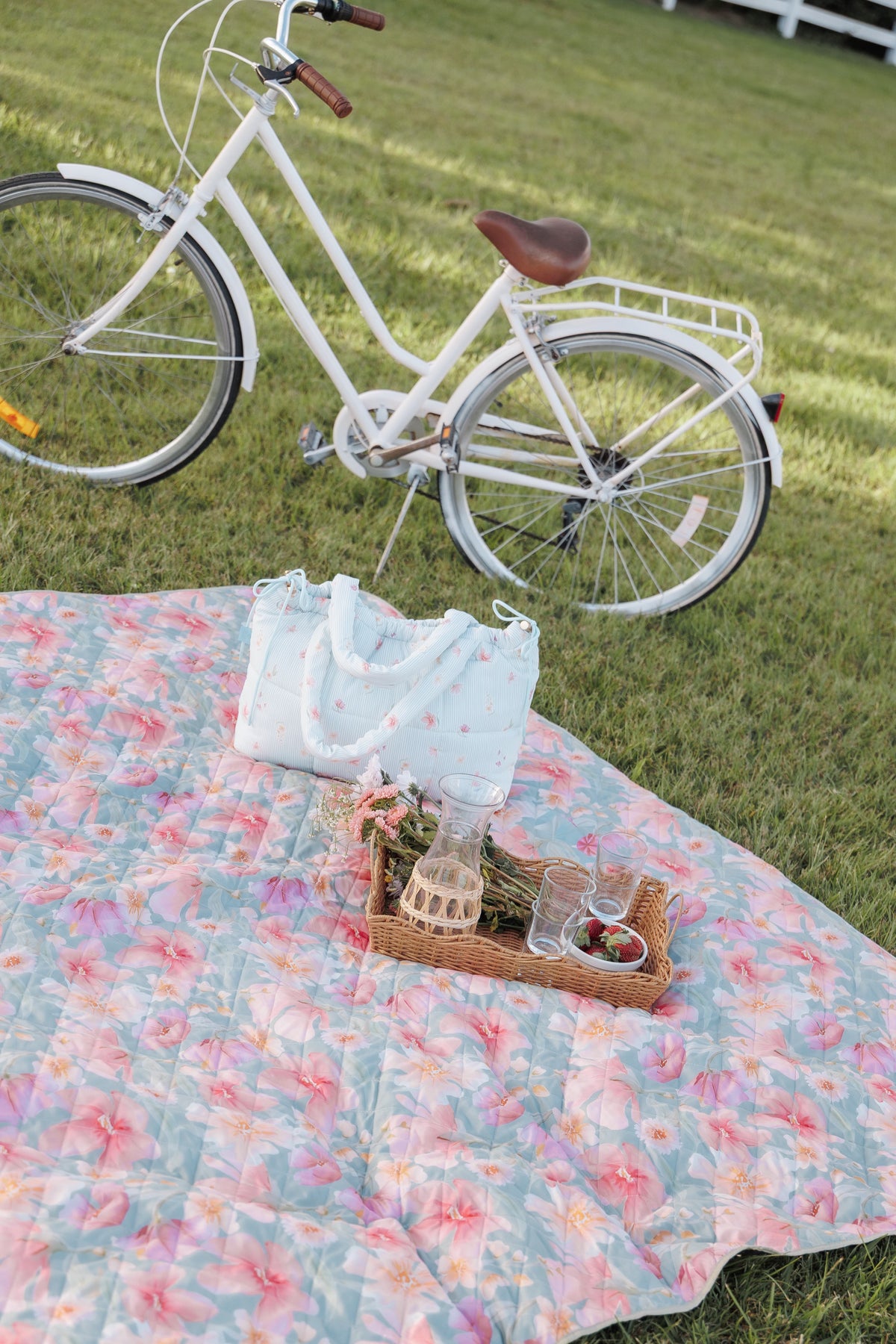 Picnic Rug in Sage Wildflowers – view 8 of 8