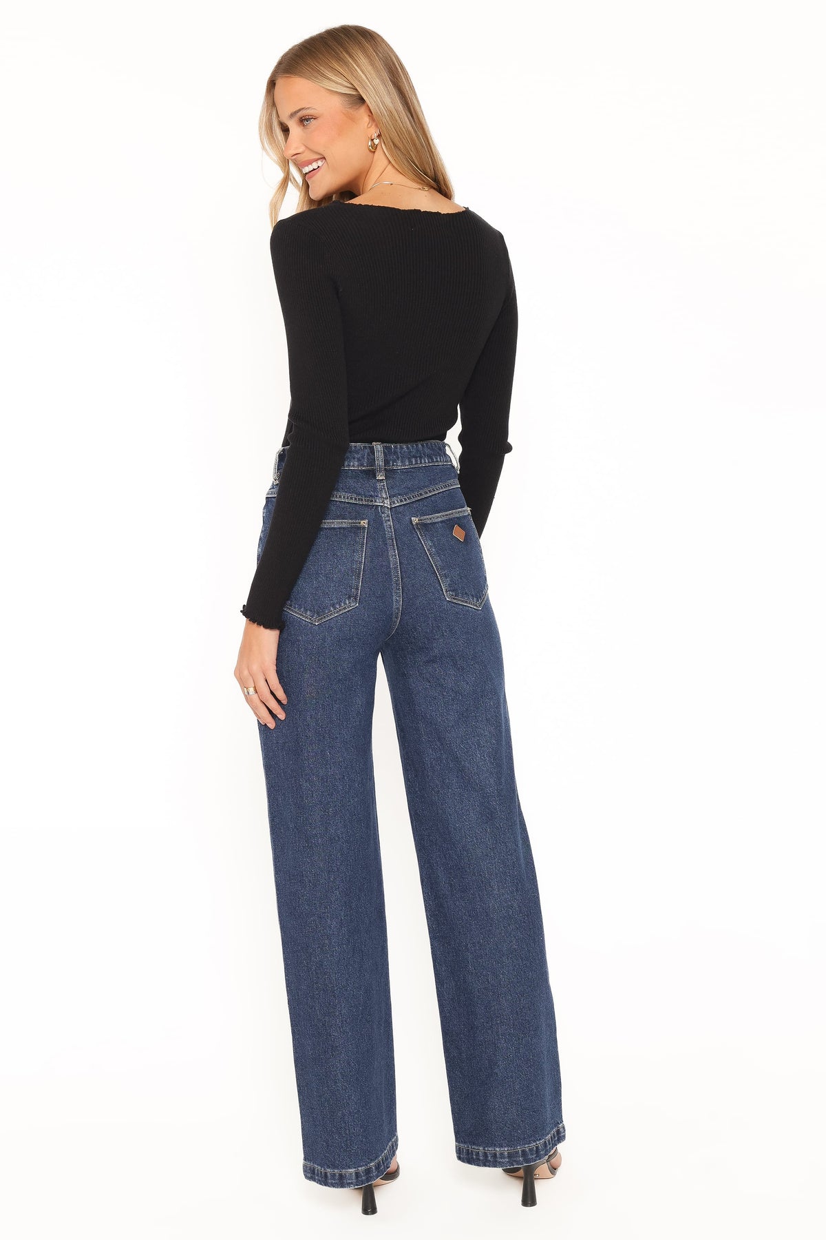 Abrand 94 Wide Leg Jeans in Tara – view 4 of 6