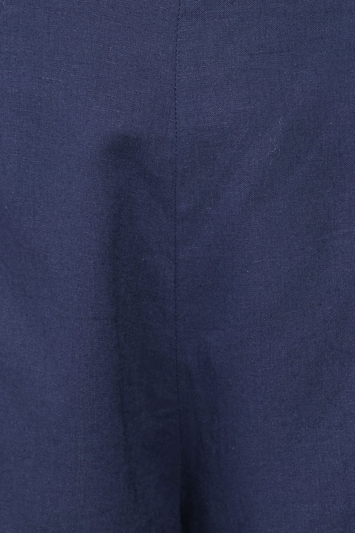 Donna Shorts in Navy – view 7 of 7