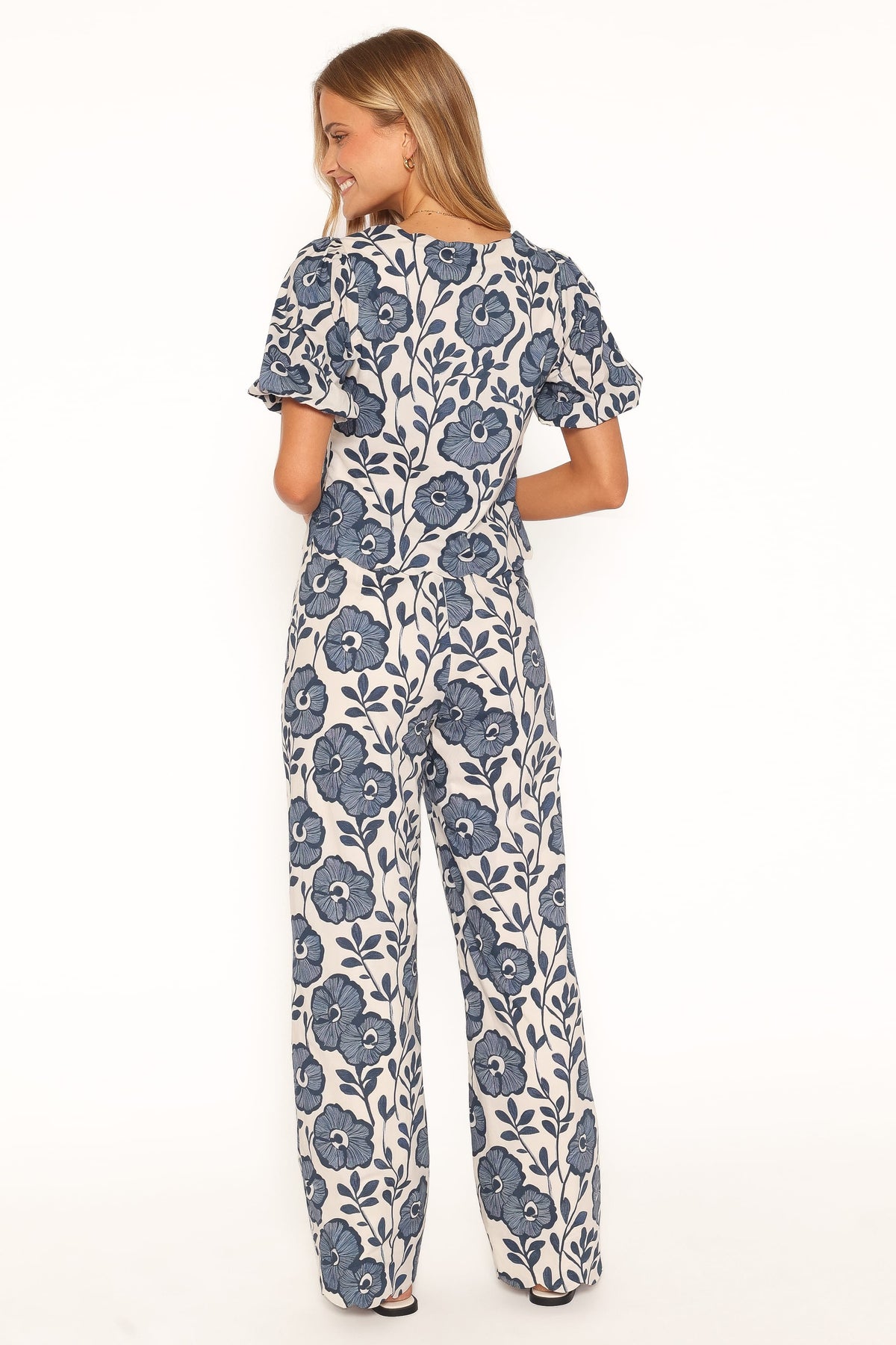 Jensen Scallop Hem Pant in Blue Floral – view 4 of 6