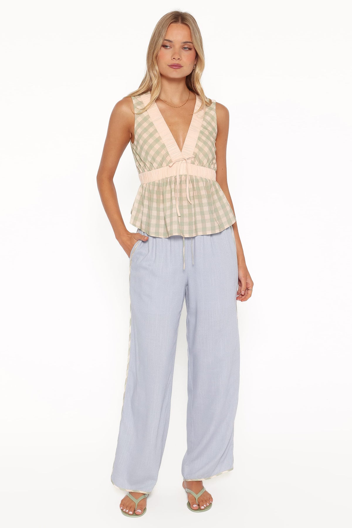 Venda Contrast Trim Pants in Light Blue Linen – view 2 of 8