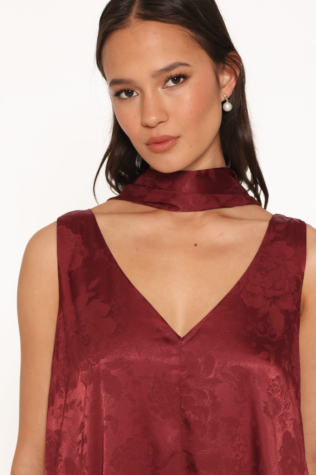 Aeryn Maxi Dress in Burgundy – view 3 of 9