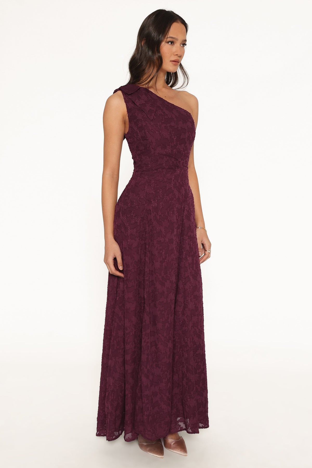Astarla Maxi Dress in Plum Burnout – view 4 of 7