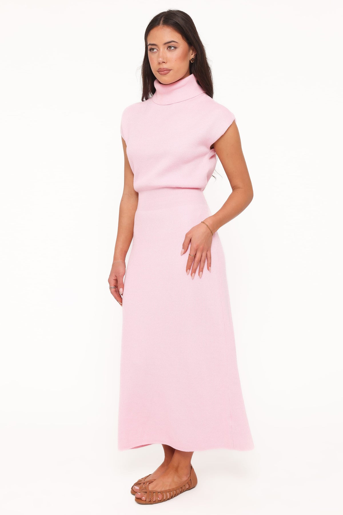 Avalon Midi Dress in Pink – view 3 of 5