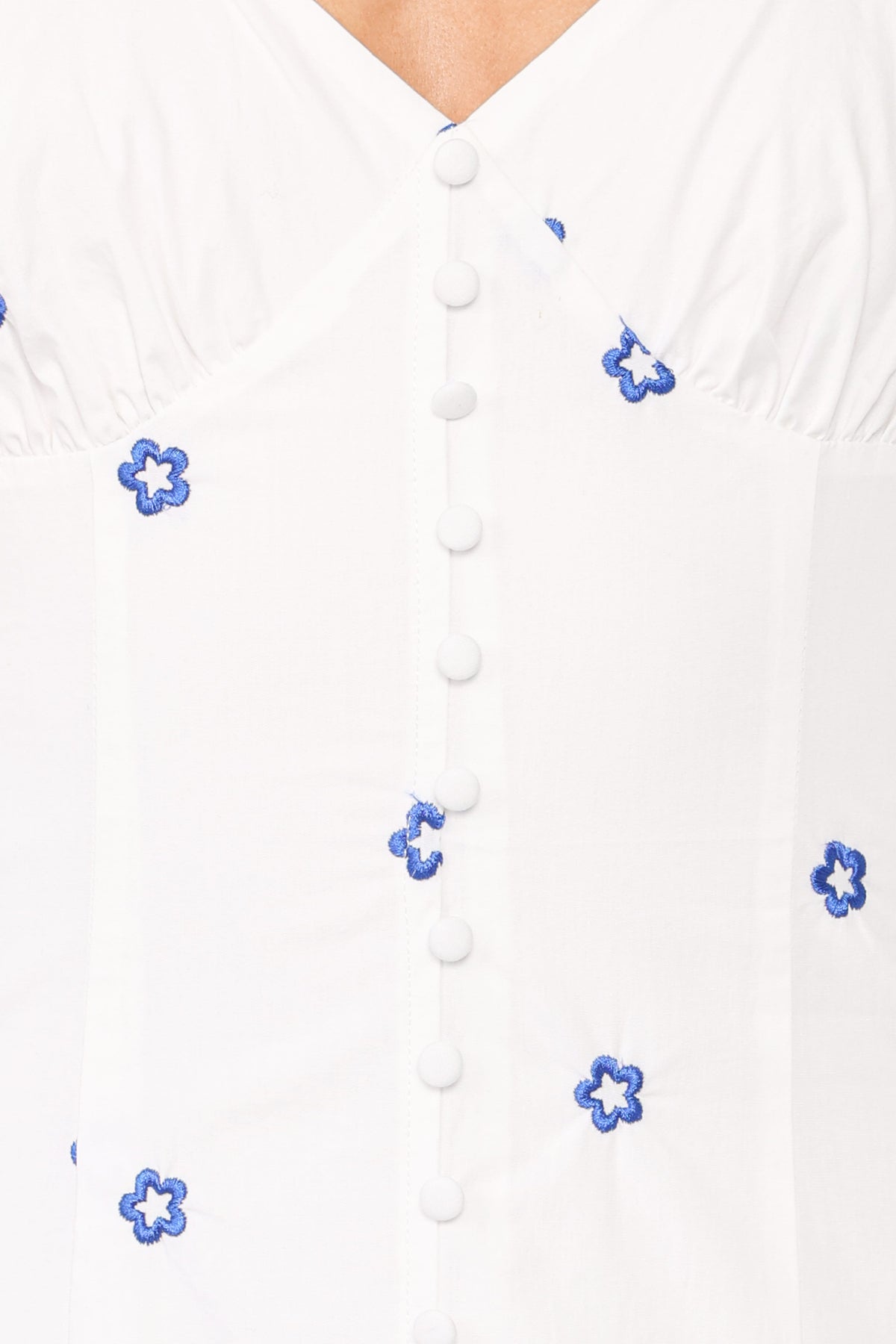 Luellen Embroidered Daisy Midi Dress in White – view 6 of 6