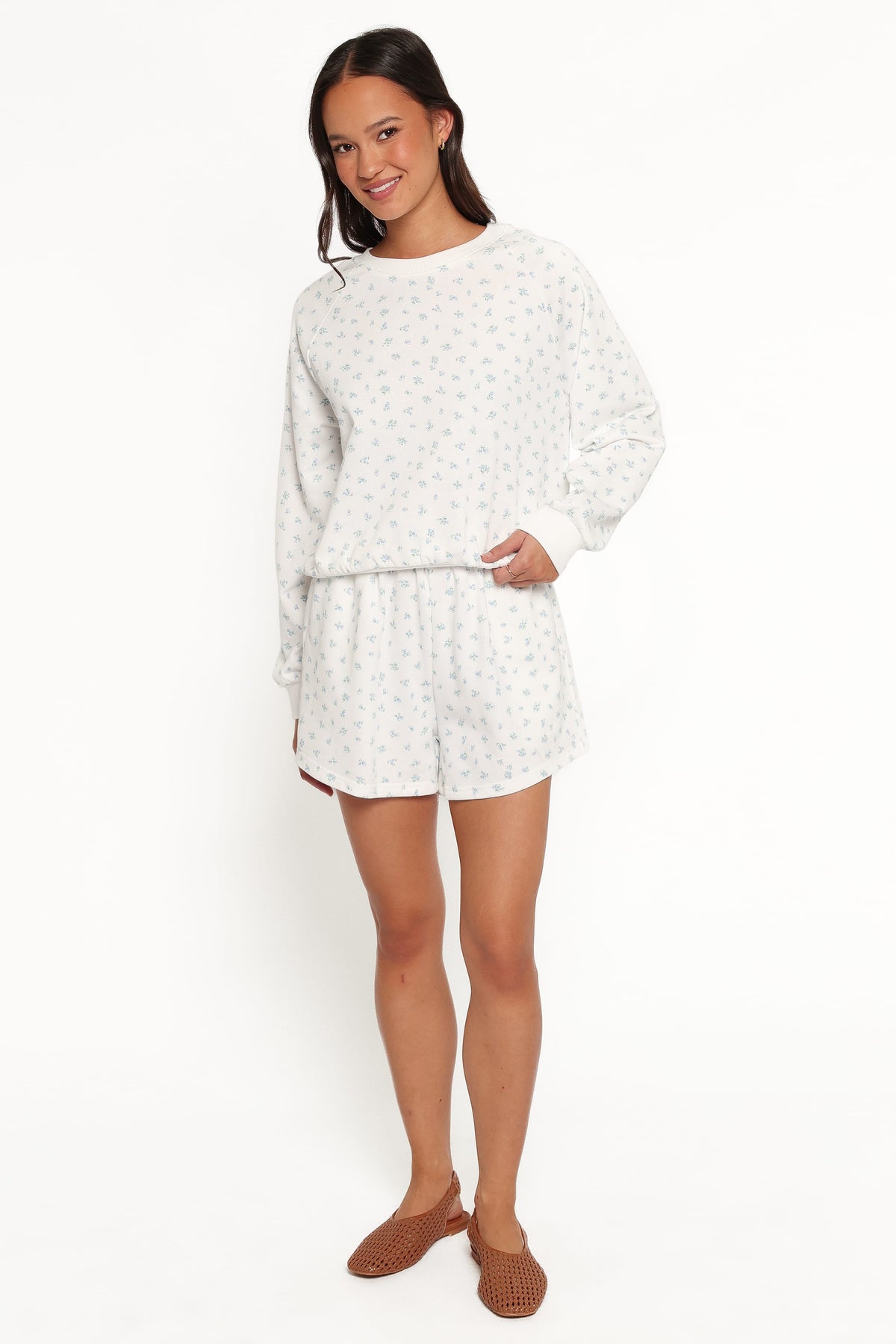 Hazel Sweatshirt in Blue Ditsy Floral – view 5 of 6