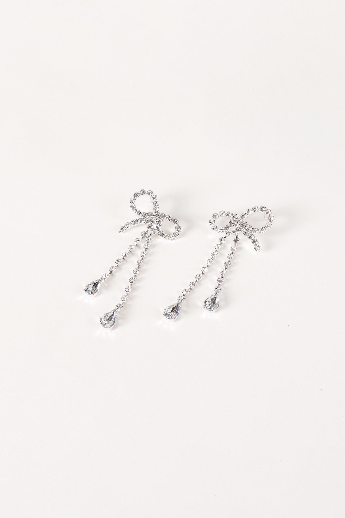 Ainsley Bow Earrings in Silver – view 3 of 3