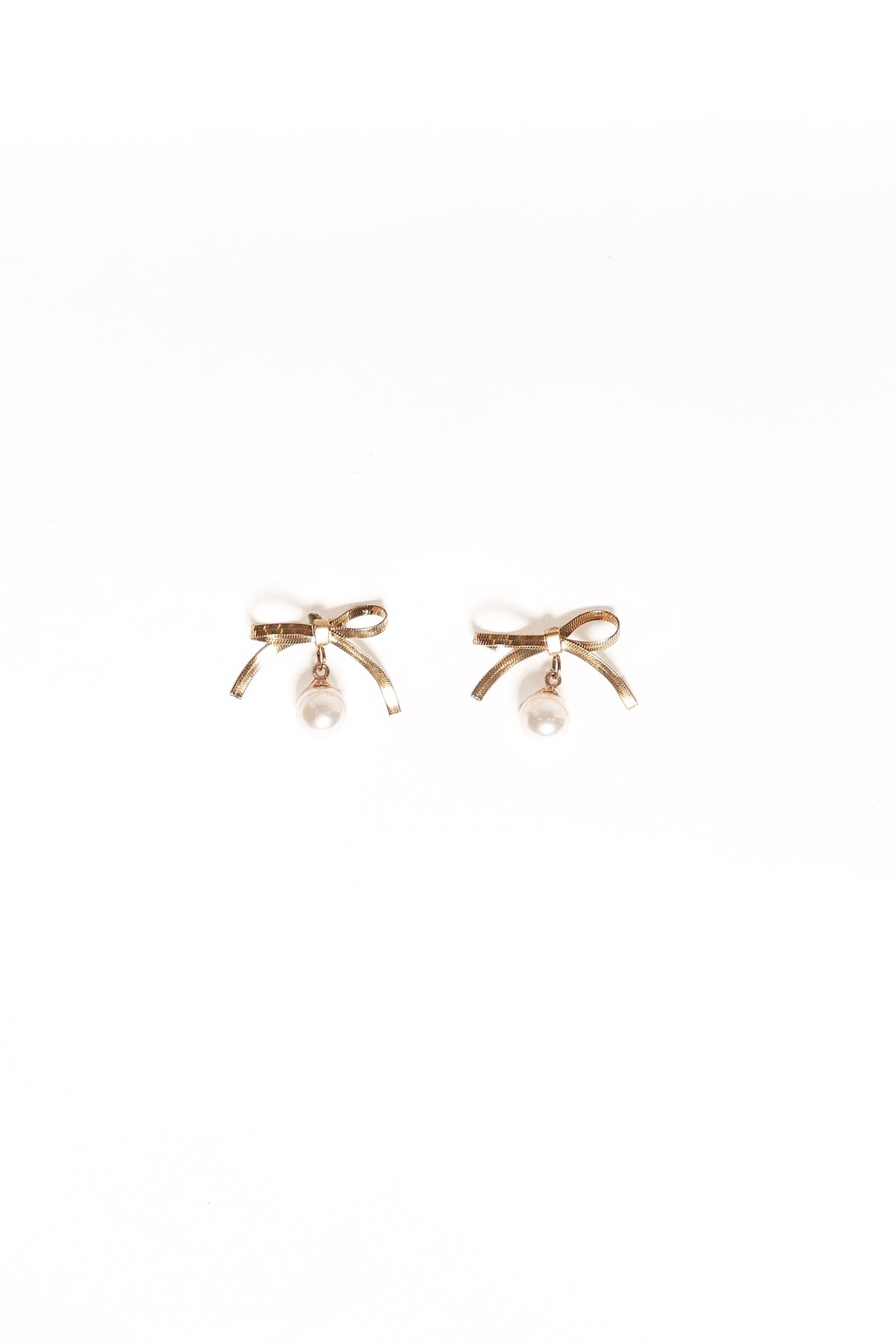 Aurora Bow Earrings in Gold – view 2 of 3