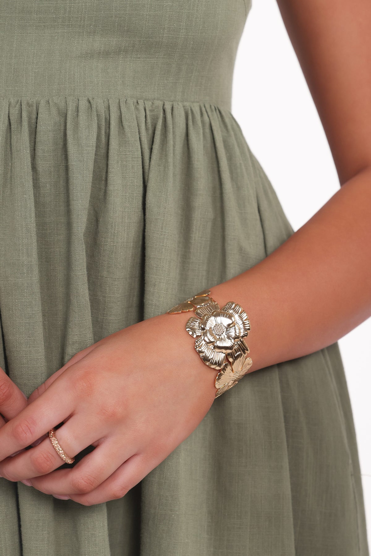 Bloom Cuff Bracelet in Gold – view 5 of 6