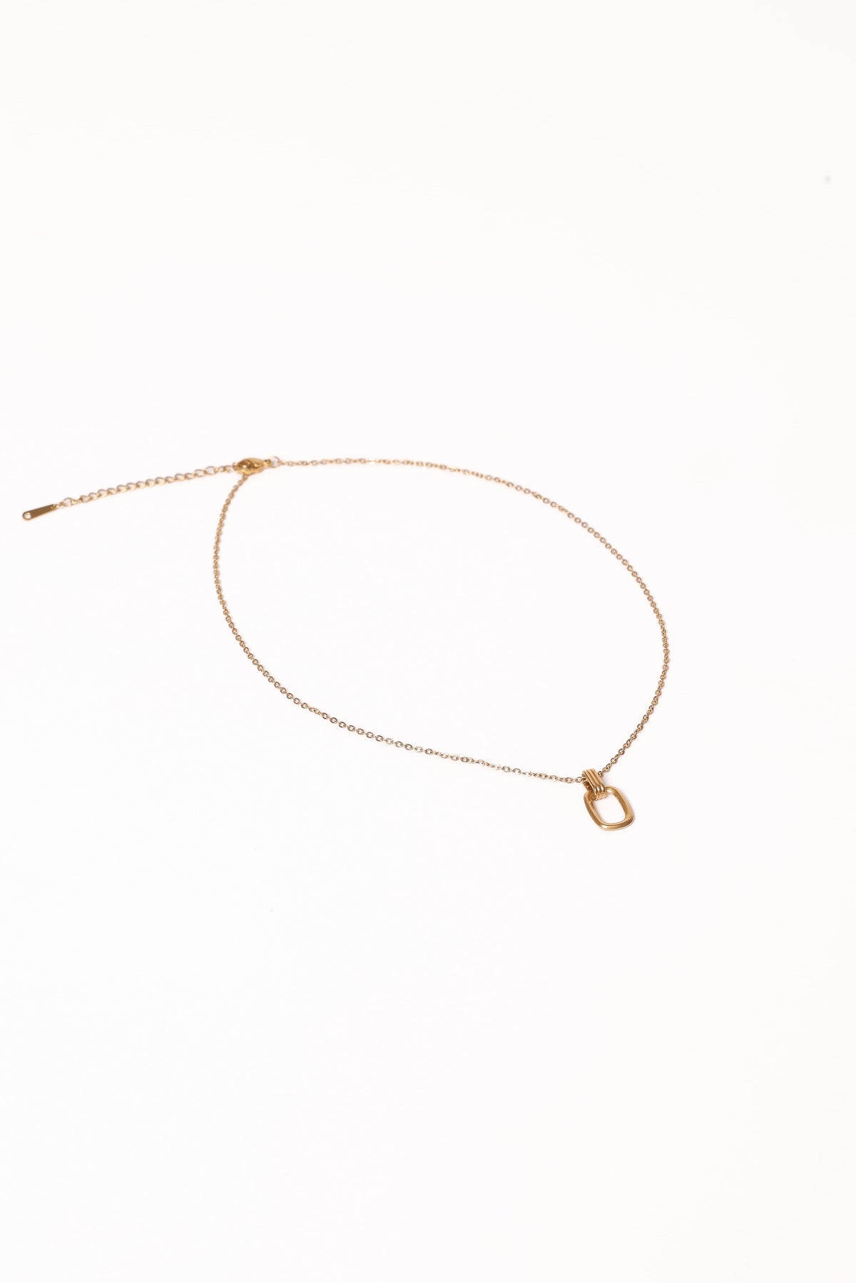 Cagnes Necklace in Gold – view 3 of 5