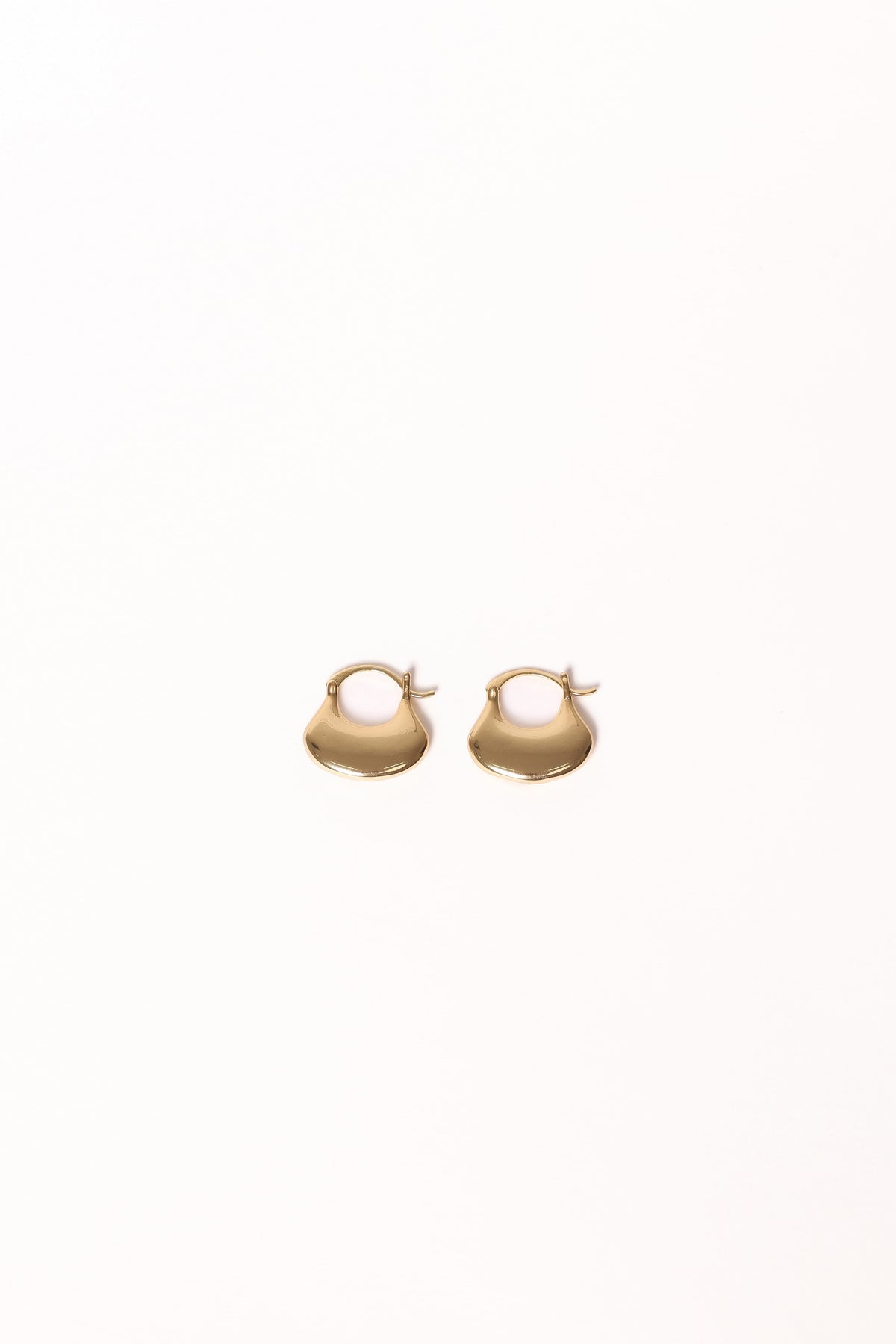 Carissa Earrings in Gold – view 3 of 5