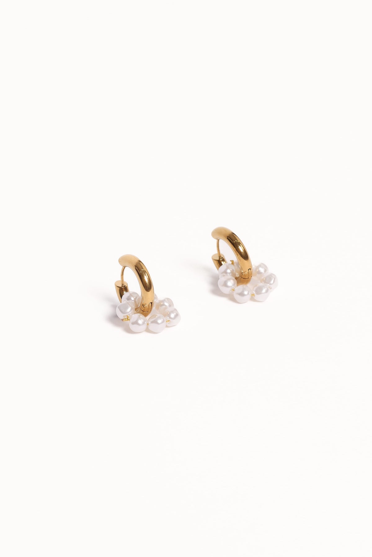 Cheri Earrings in Gold/Pearl – view 1 of 2