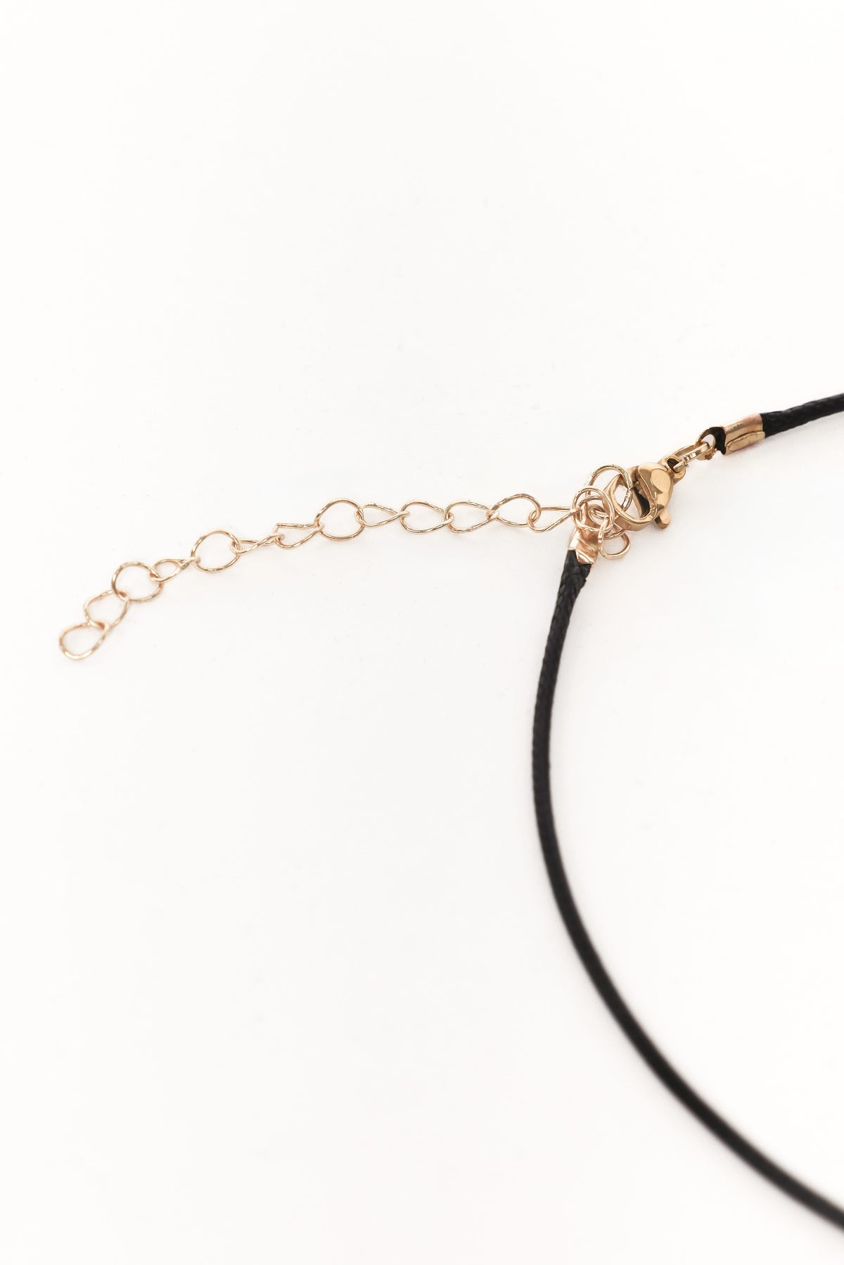 Conrad Necklace in Gold – view 4 of 4