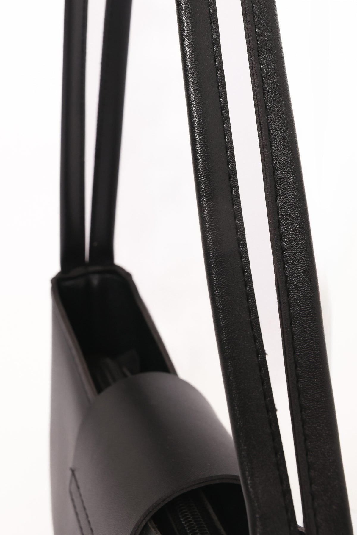 Darina Handbag in Black – view 5 of 6