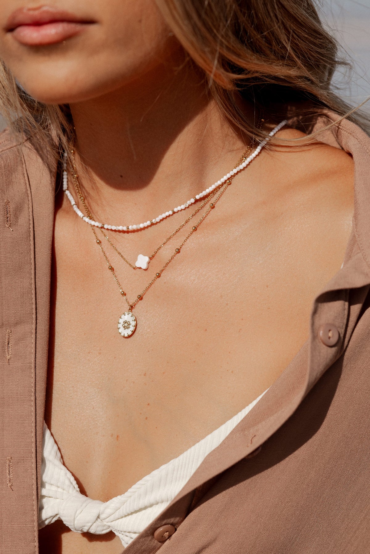 Goldie Necklace in Gold/White – view 4 of 4