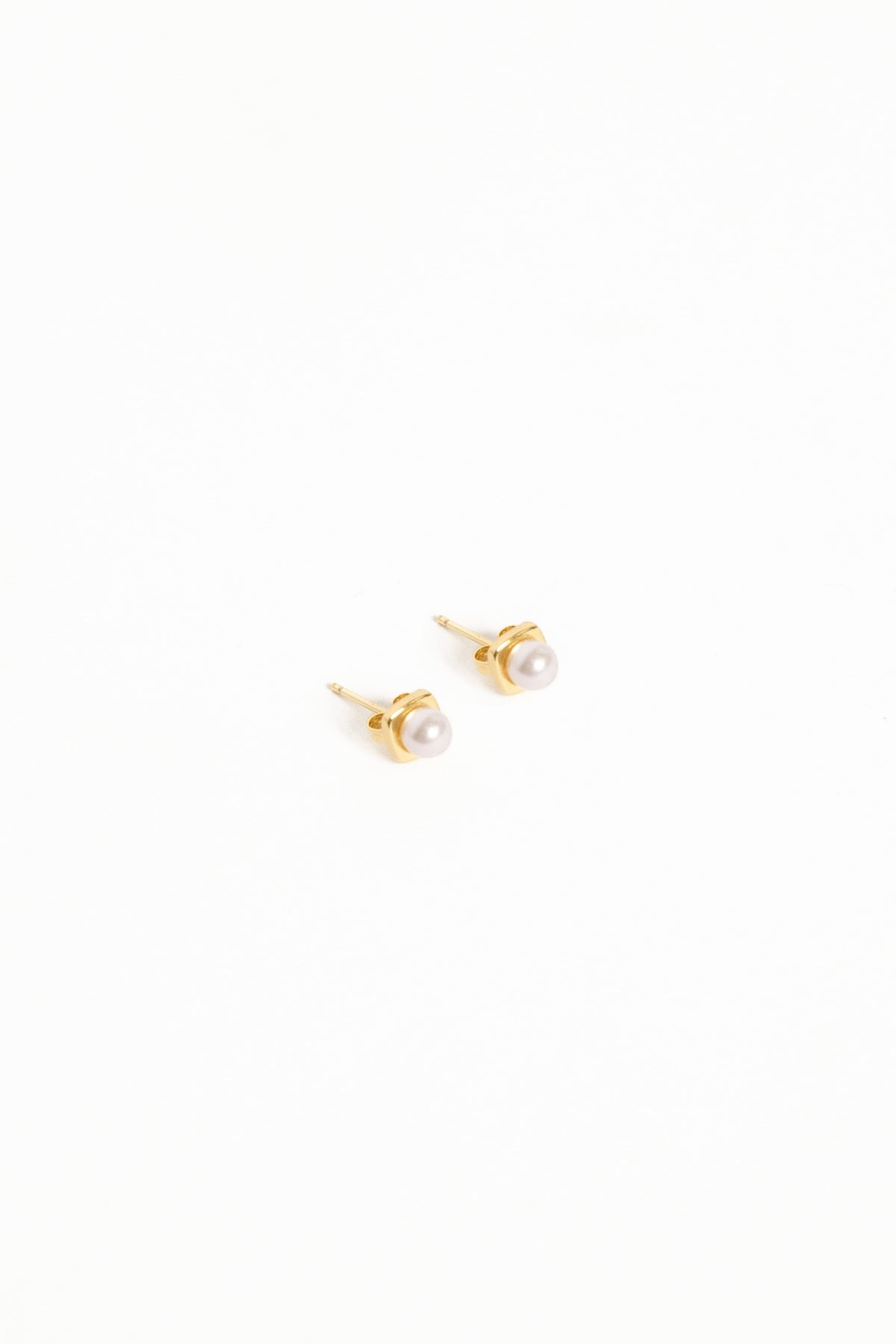 Helene Stud Earrings in Gold/Pearl – view 2 of 2