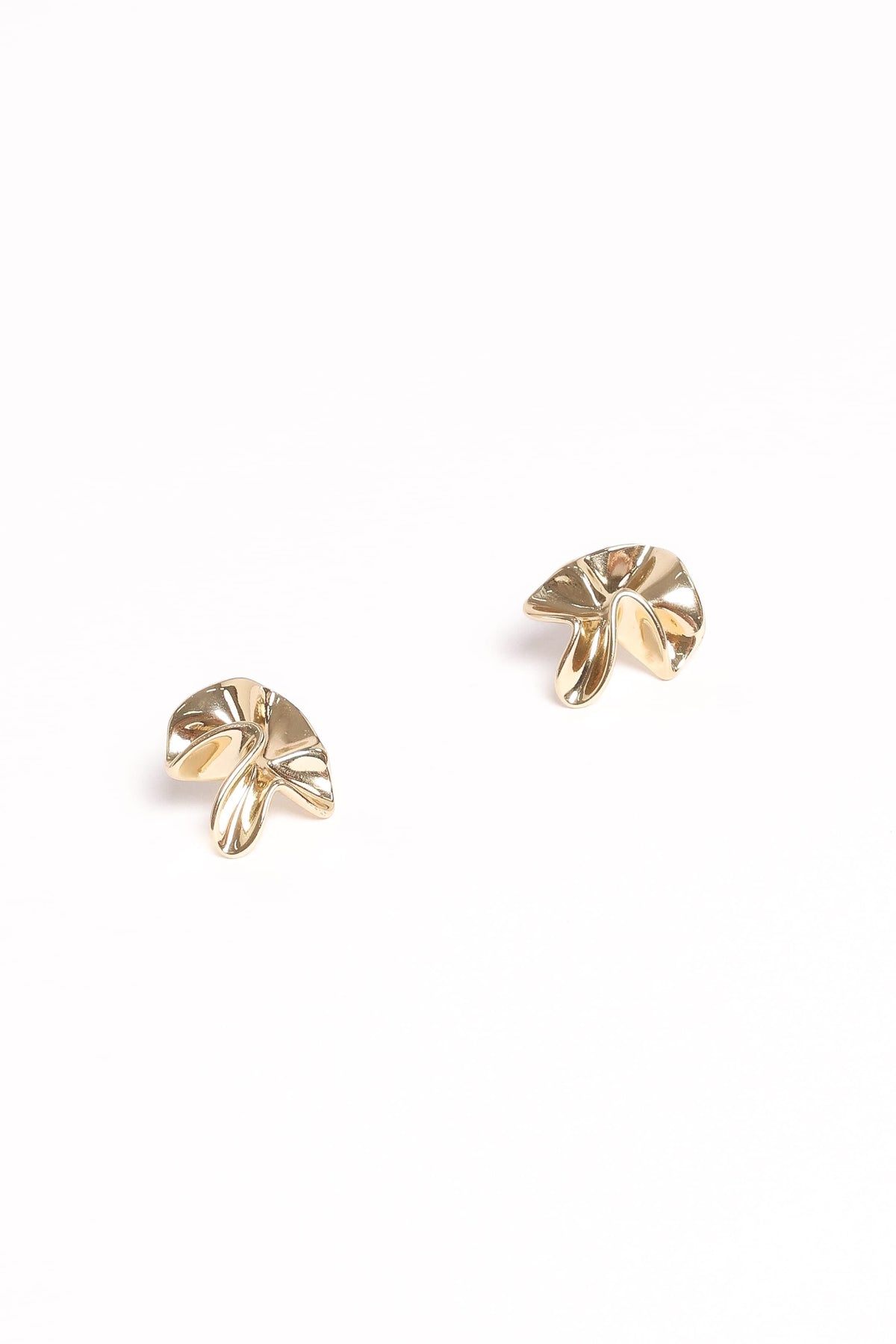Honey Earrings in Gold – view 2 of 4