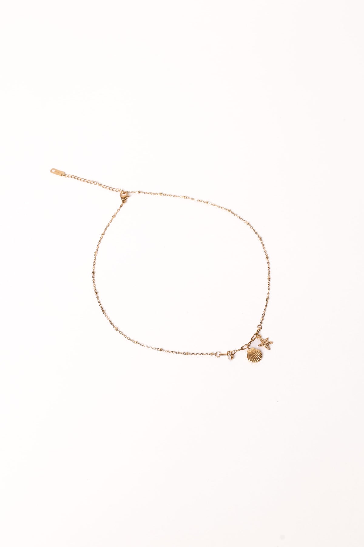 Ida Necklace in Gold – view 2 of 4