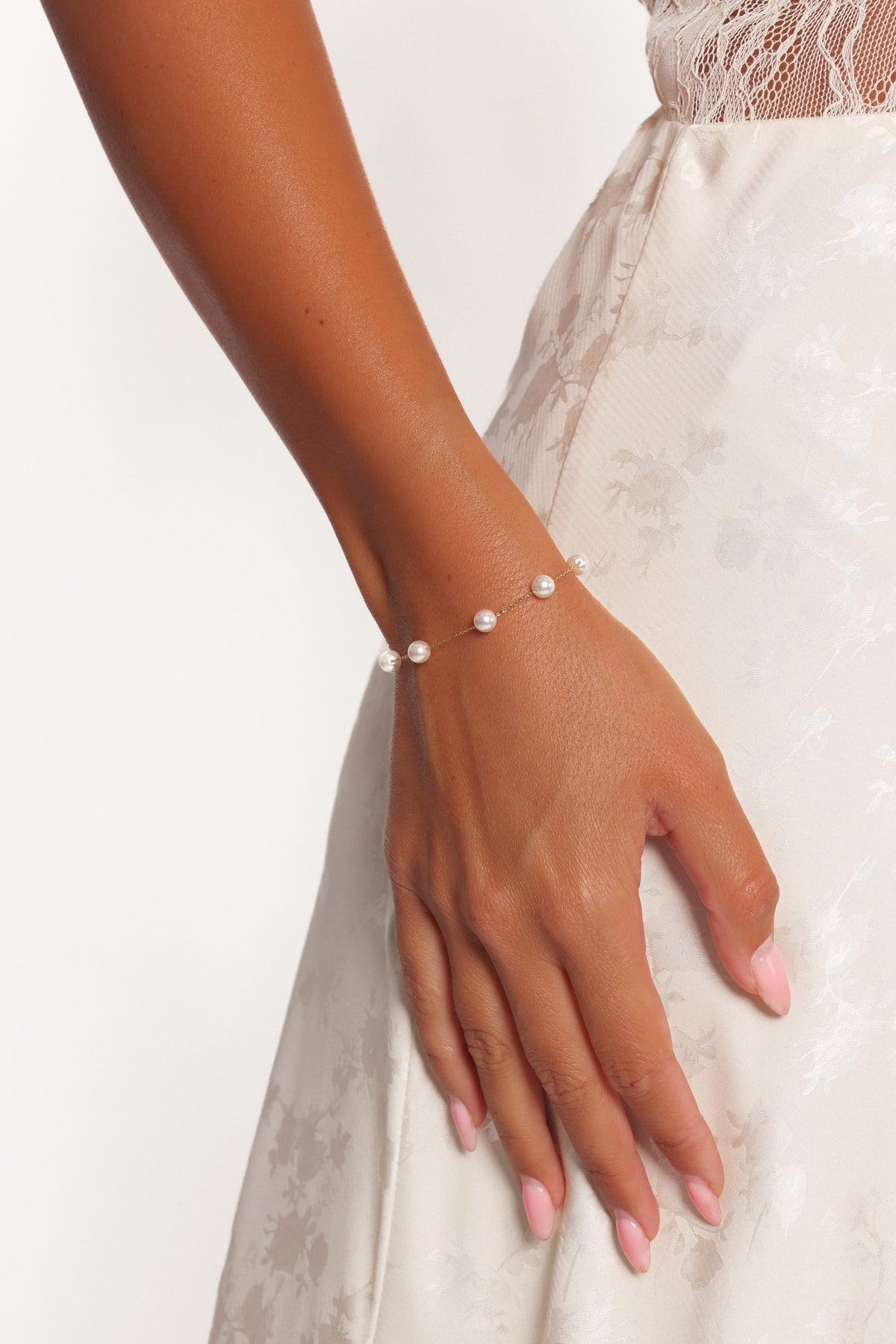 Jasmine Bracelet in Pearl – view 2 of 4