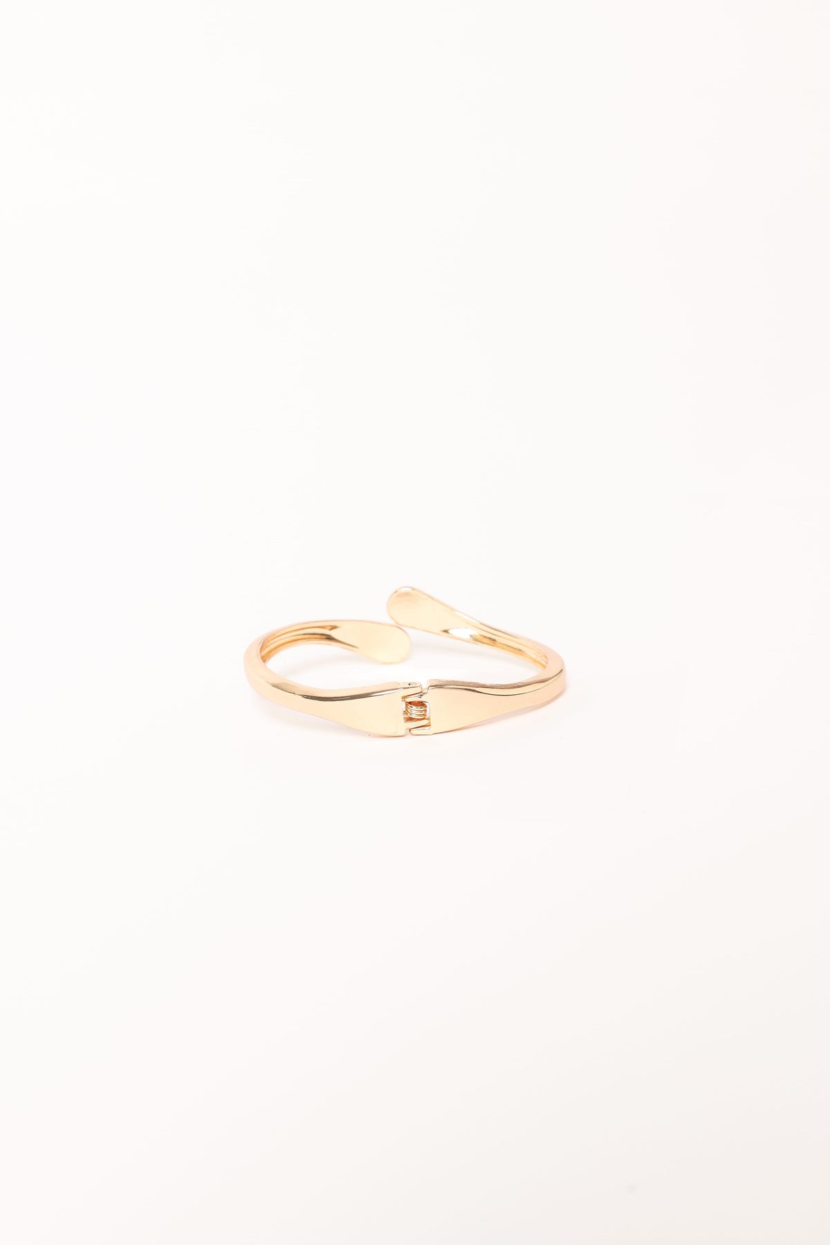 Jordan Cuff in Gold – view 4 of 6
