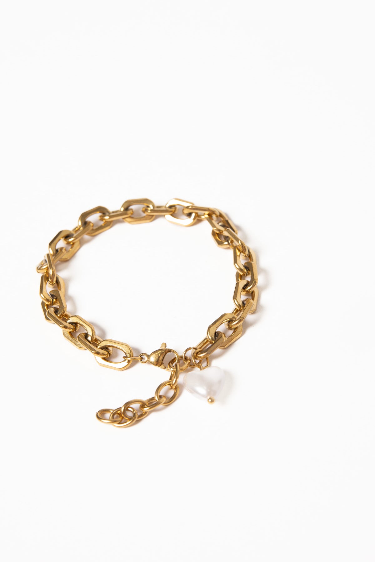 Kaelani Bracelet in Gold/Pearl – view 4 of 4