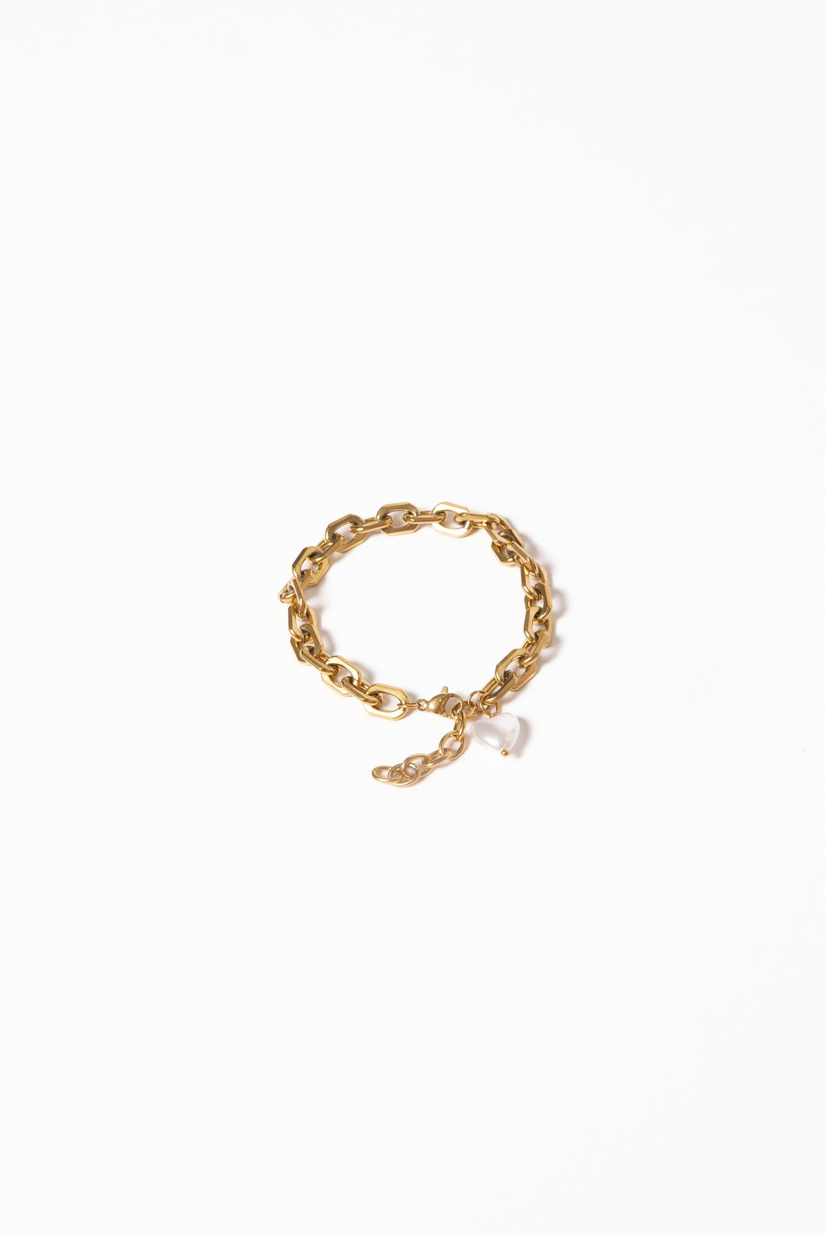 Kaelani Bracelet in Gold/Pearl – view 3 of 4
