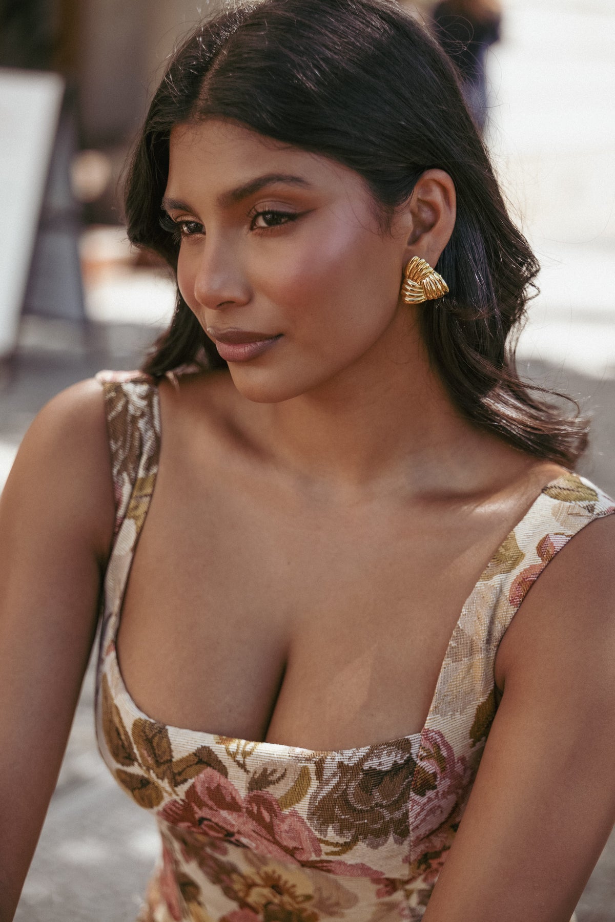 Katana Earrings in Gold – view 1 of 3