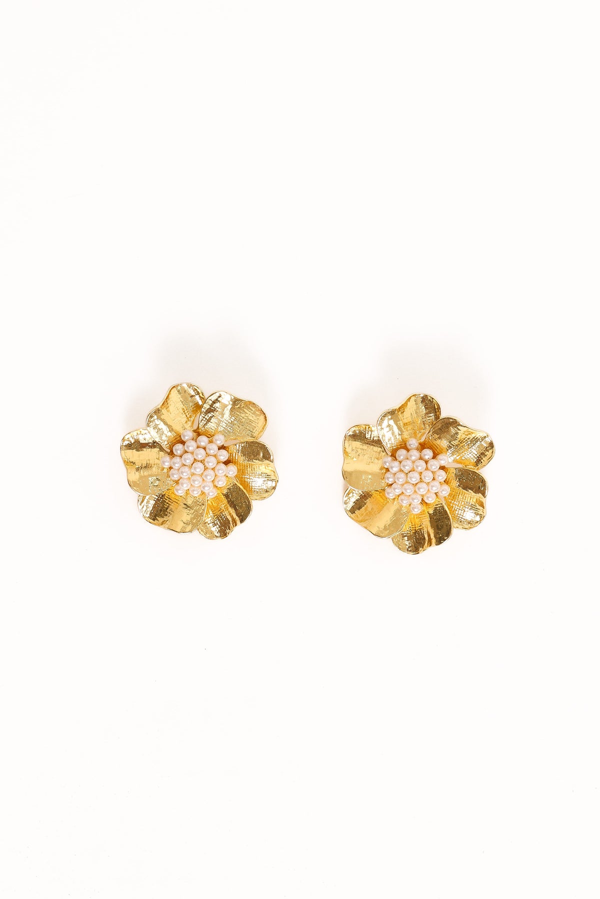 Lola Pearl Flower Earrings in Gold – view 2 of 4