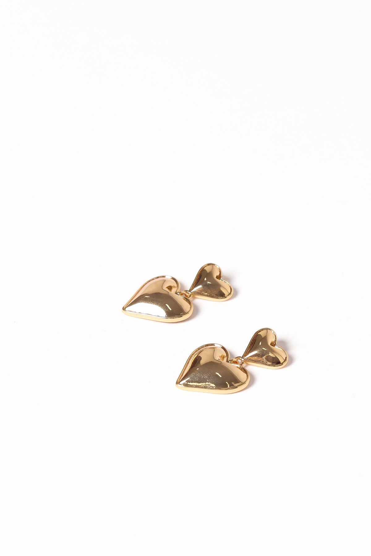 Mariana Heart Earrings in Gold – view 3 of 3