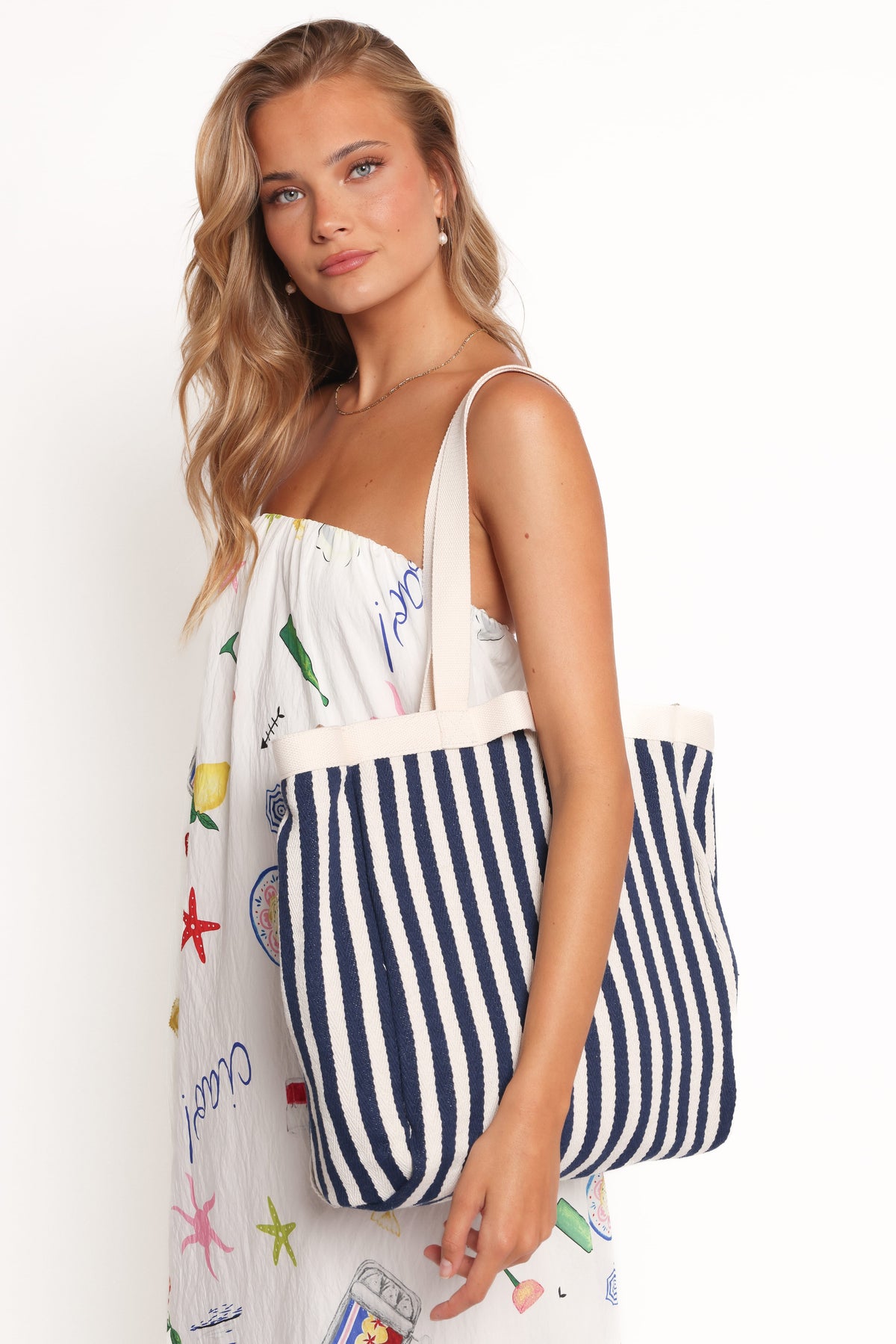 Marina Bag in Navy/Cream – view 2 of 3