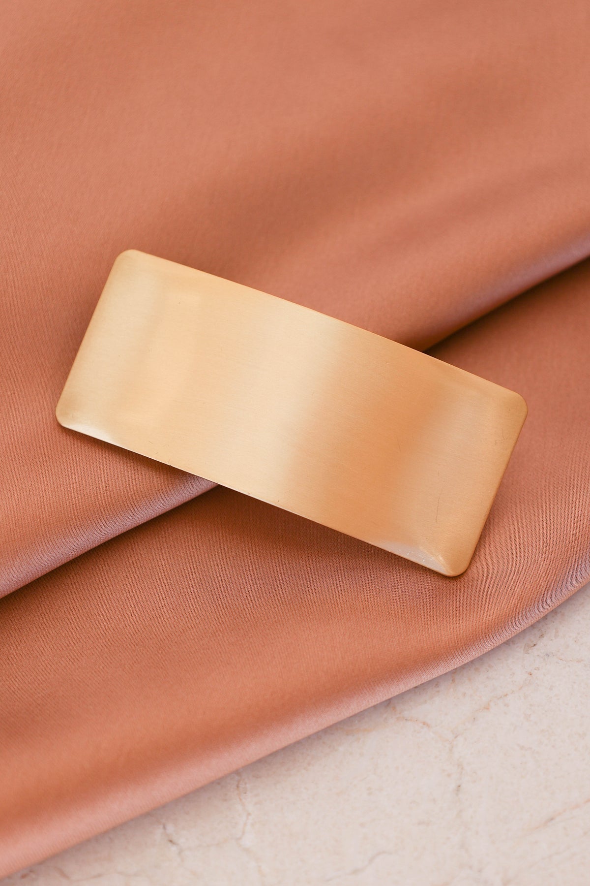 Matisse Hairclip in Gold – view 3 of 4