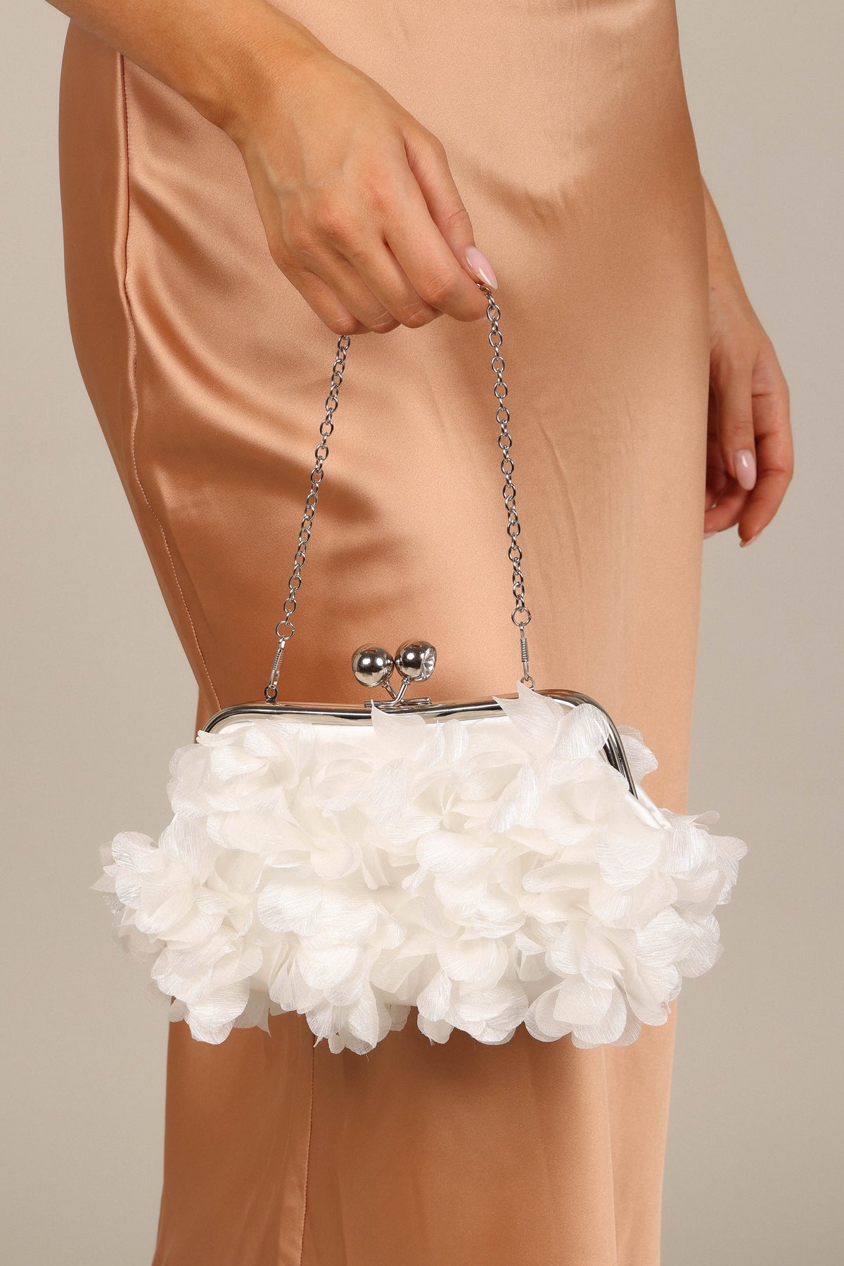 Mon Amour Floral Clutch in White – view 4 of 5