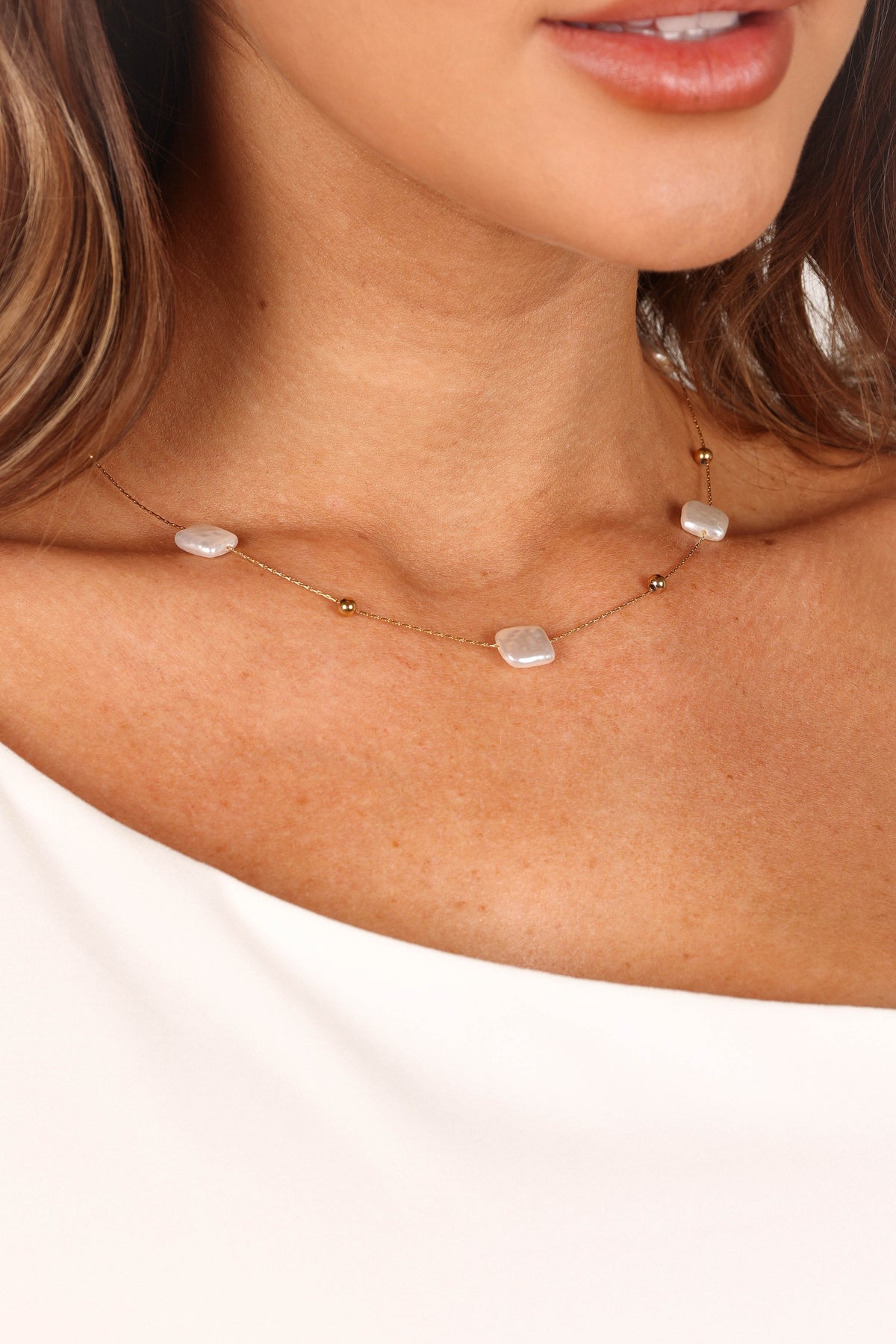 Roma Necklace in Gold – view 1 of 5