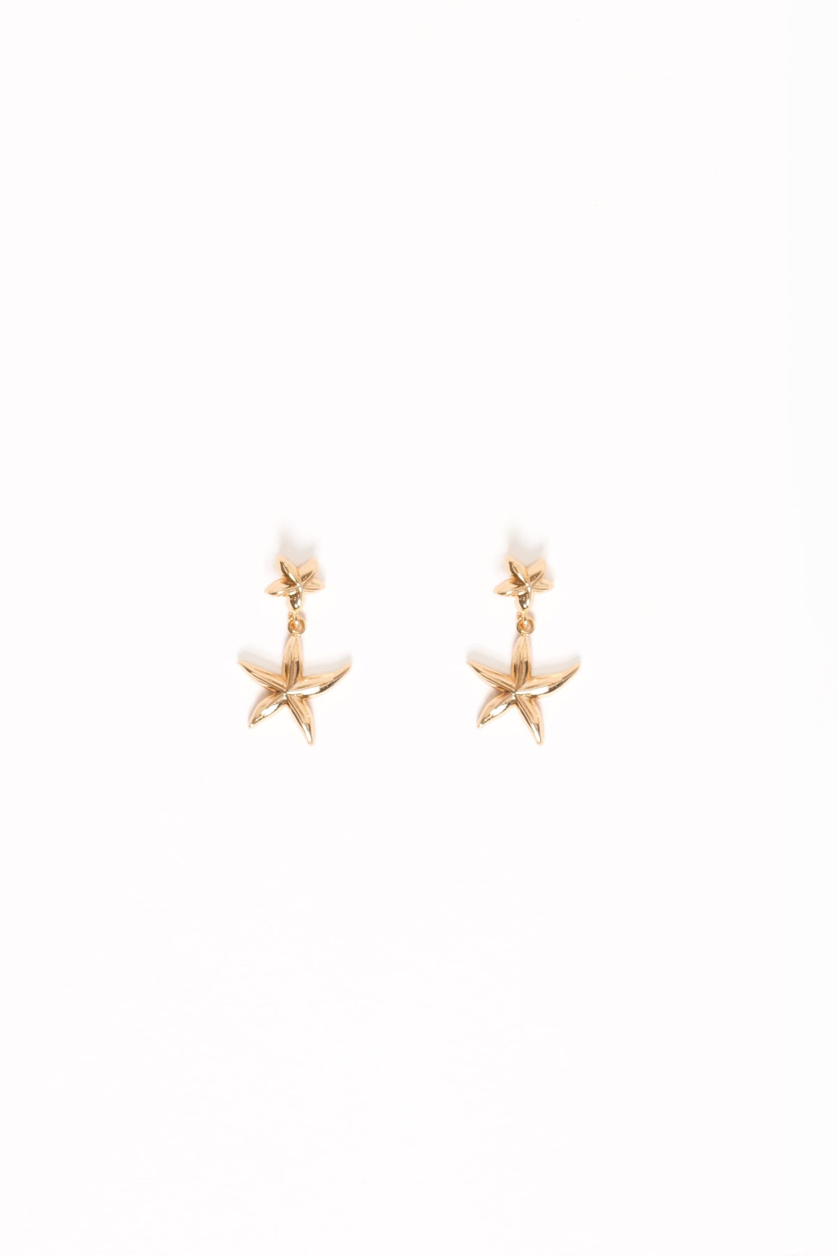 Sandy Earrings in Gold – view 2 of 2
