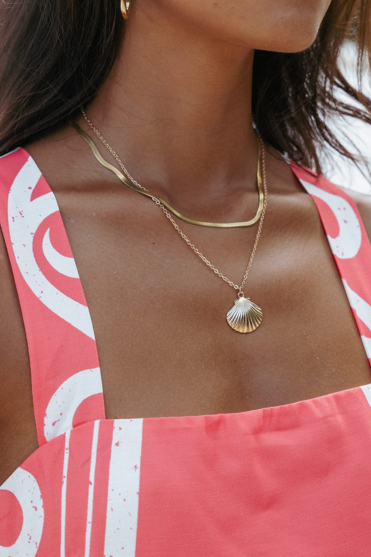 Shell Necklace in Gold – view 5 of 5