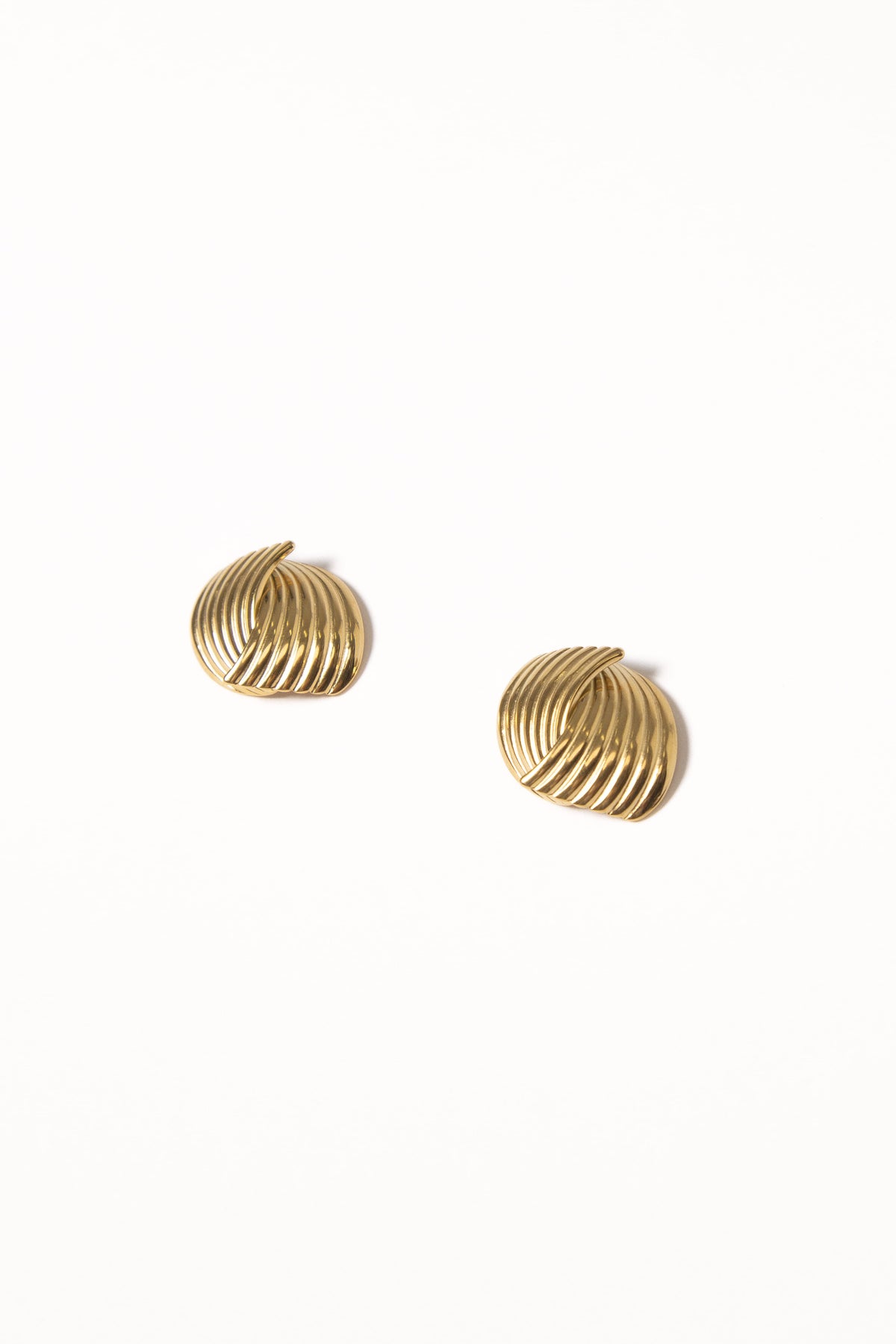 Sinclair Earrings in Gold – view 3 of 4