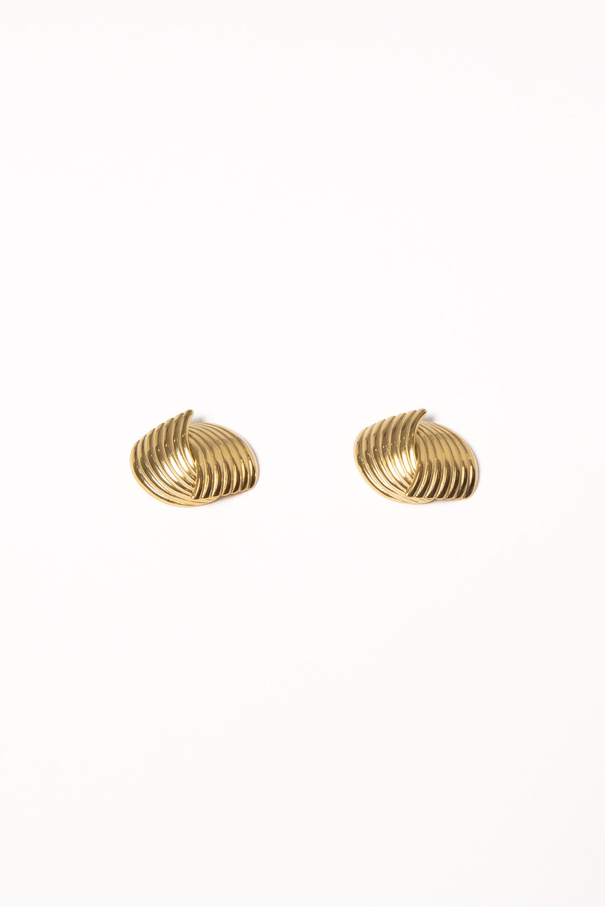 Sinclair Earrings in Gold – view 2 of 4