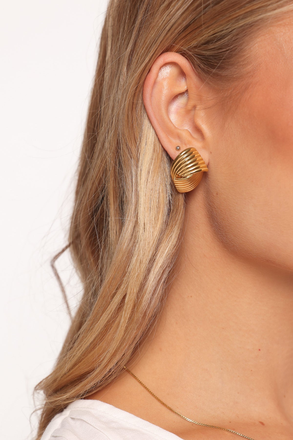 Sinclair Earrings in Gold – view 4 of 4