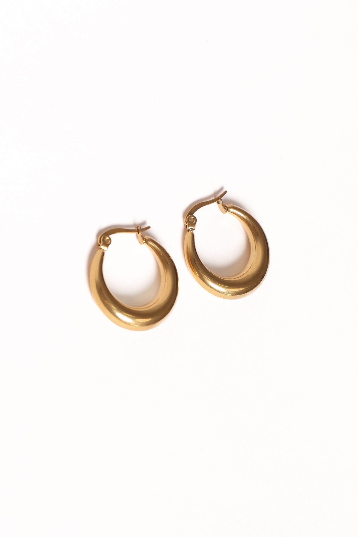 Sloane Earrings in Gold – view 2 of 2