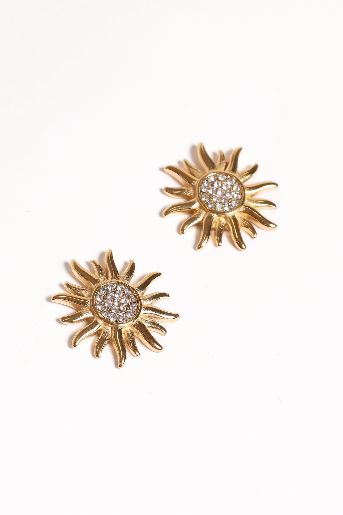 Soleil Earrings in Gold – view 4 of 4