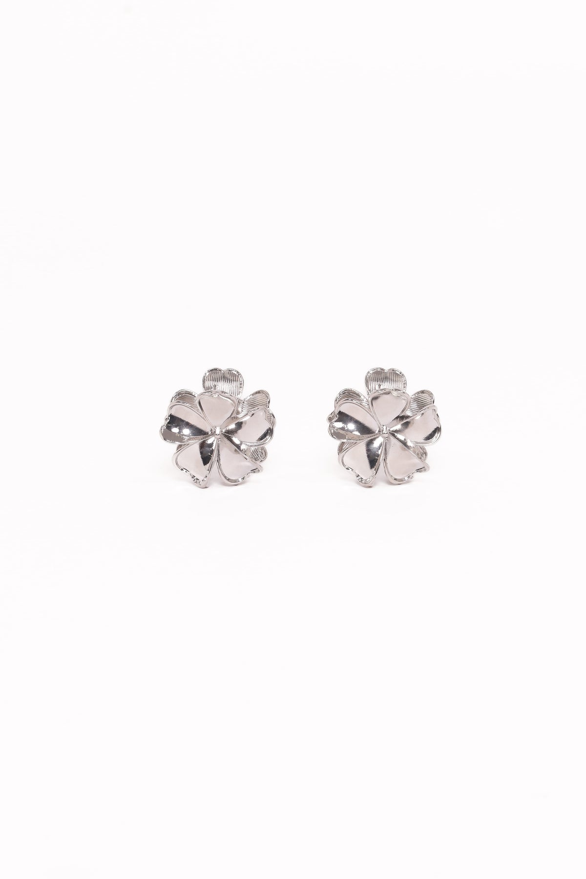 Tiffany 2 Pack Flower Hair Clips in Silver – view 2 of 5