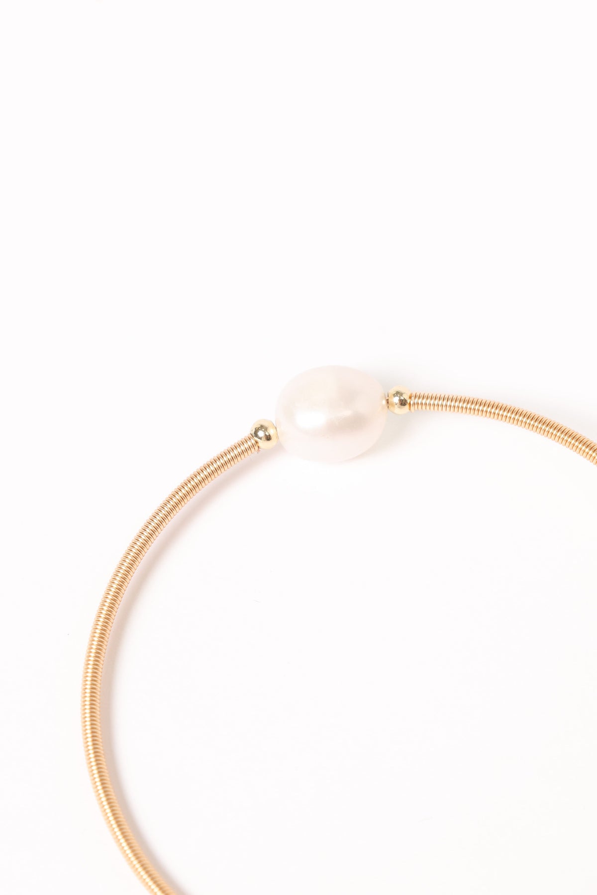 Tilda Bracelet in Gold/Pearl – view 3 of 4