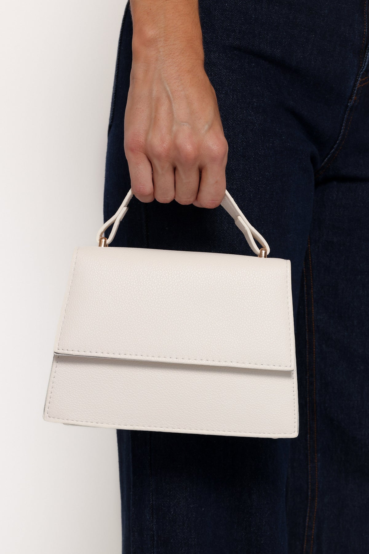 Vega Bag in White – view 1 of 2