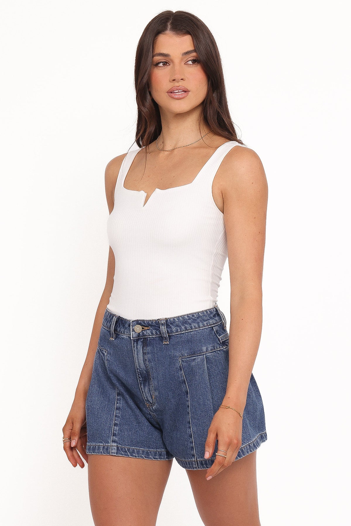 Abrand 94 Pleated Short in Bella – view 3 of 7