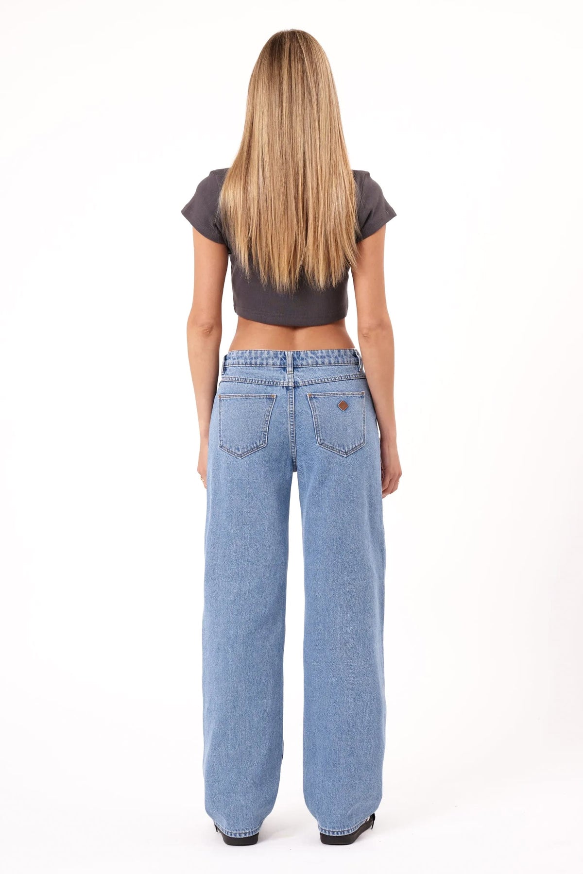 Abrand 99 Baggy Jeans in Gigi – view 4 of 5