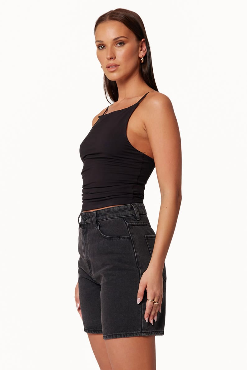 Abrand Carrie Shorts in Heidi – view 4 of 5