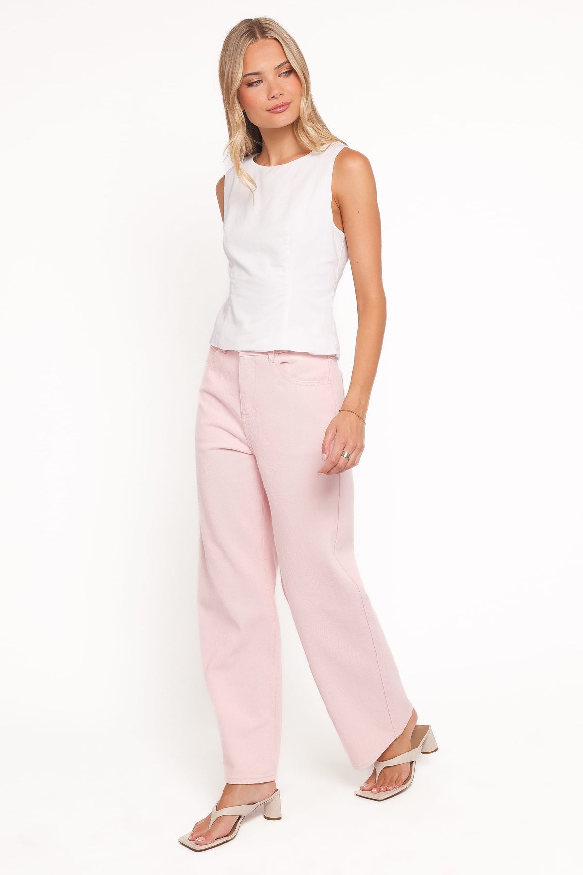 Ailis Wide Leg Jean in Dusty Pink – view 4 of 7