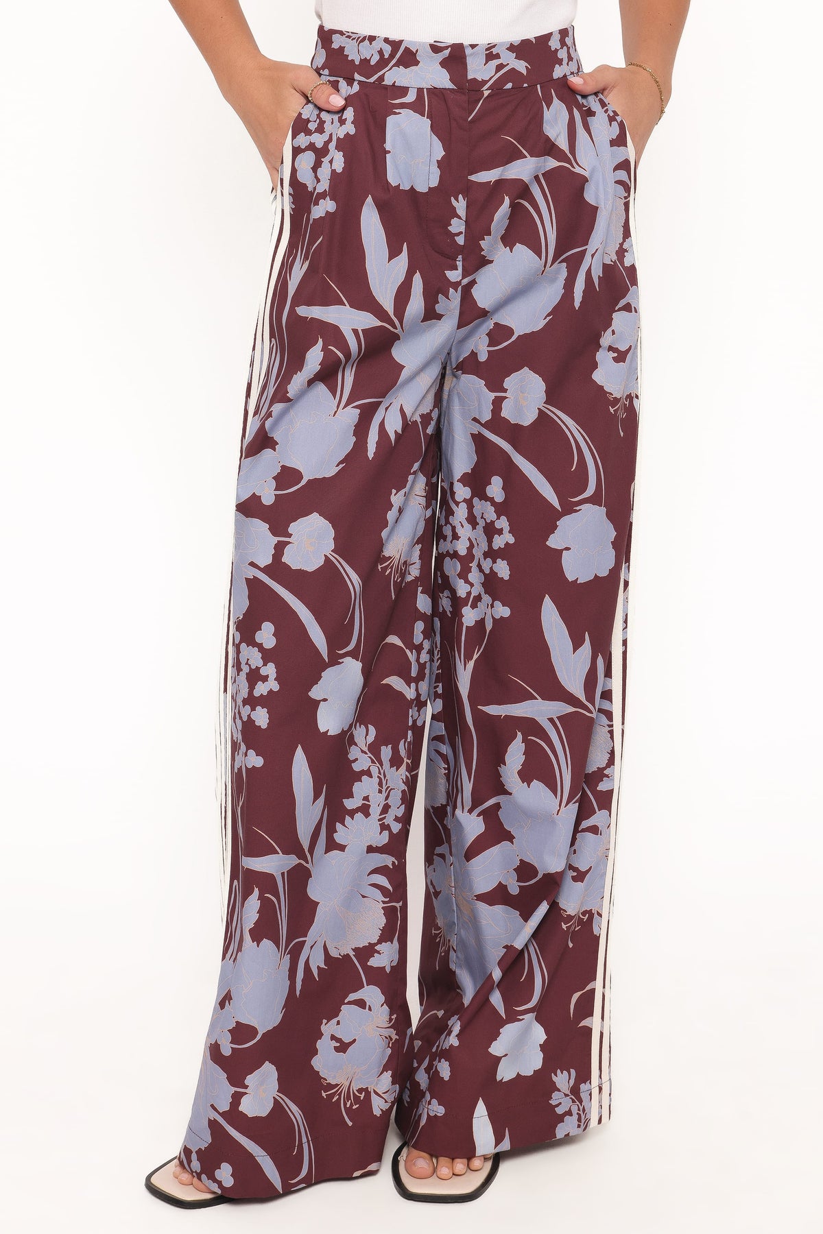 Aine Wide Leg Tailored Pant in Burgundy Floral – view 3 of 8