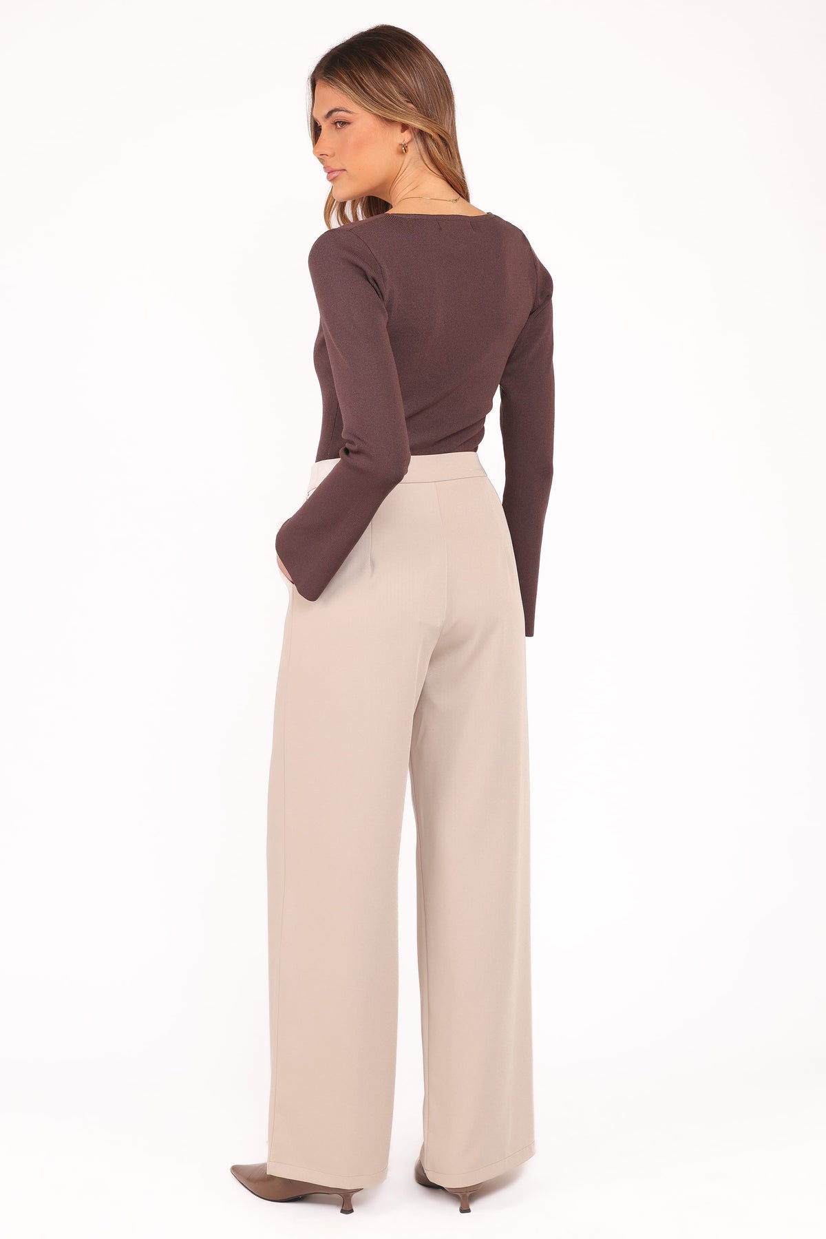 Ana Pants in Beige – view 5 of 6
