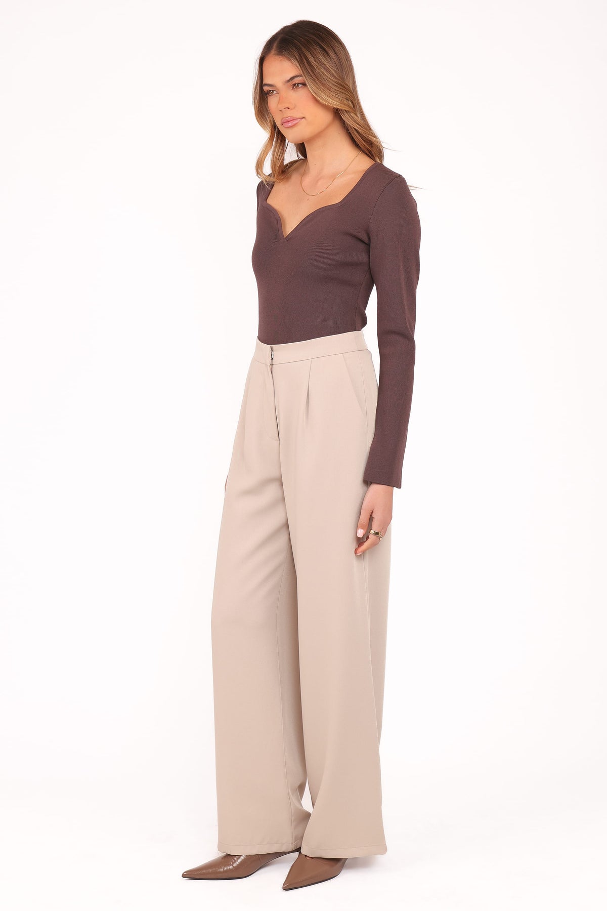 Ana Pants in Beige – view 4 of 6